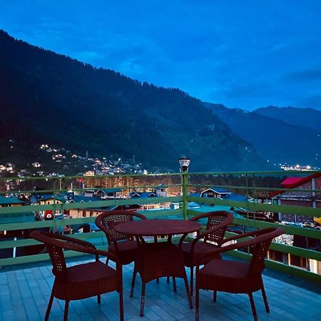 Tata Vista Resort Mall Road Manali - Centrally Heated & Air Cooled Exterior foto