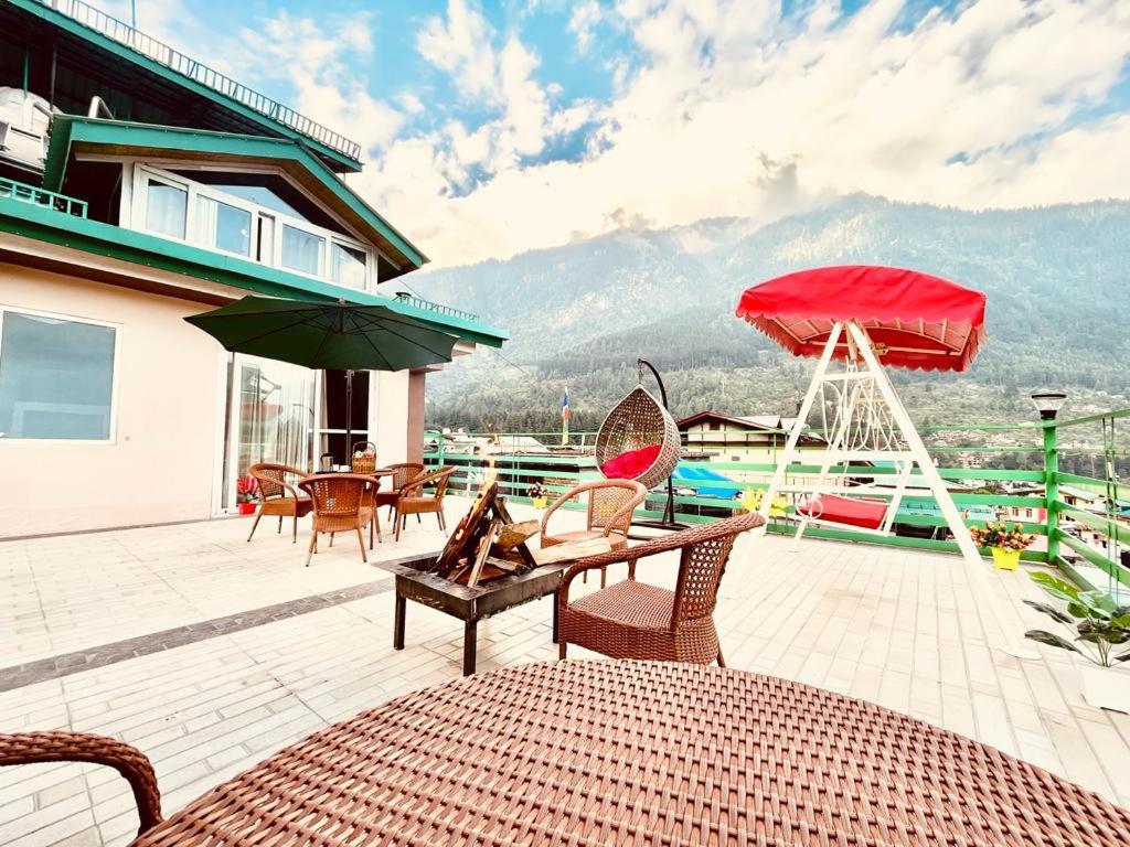 Tata Vista Resort Mall Road Manali - Centrally Heated & Air Cooled Exterior foto